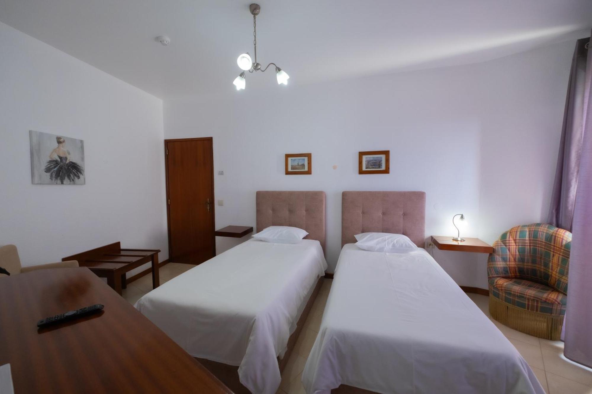 Hotel Residencial Familia Machico  Exterior foto